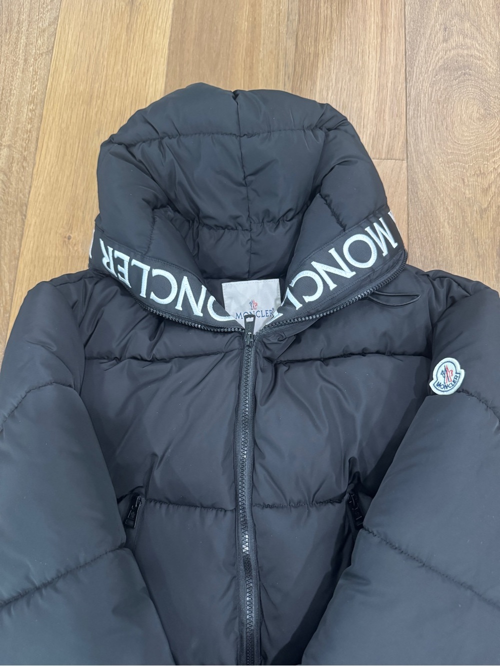 Moncler Hooded Short Down Jacket - Picture 11 of 11